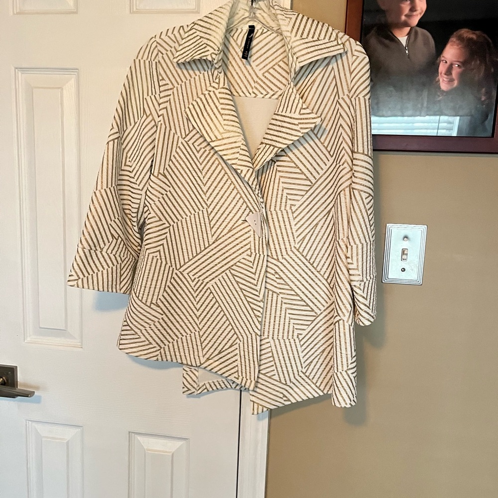 IC by Connie k Geometric Print Open Jacket Cream/gold Stripes Bohemian medium